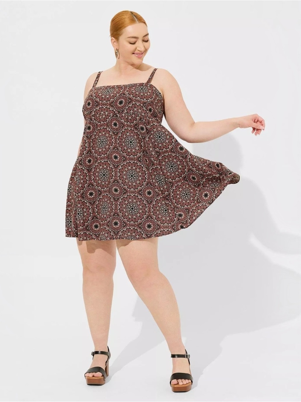 Torrid Pretty Medallion Mini Challis Sundress Size 2 2X 18/20 Boho Pockets
